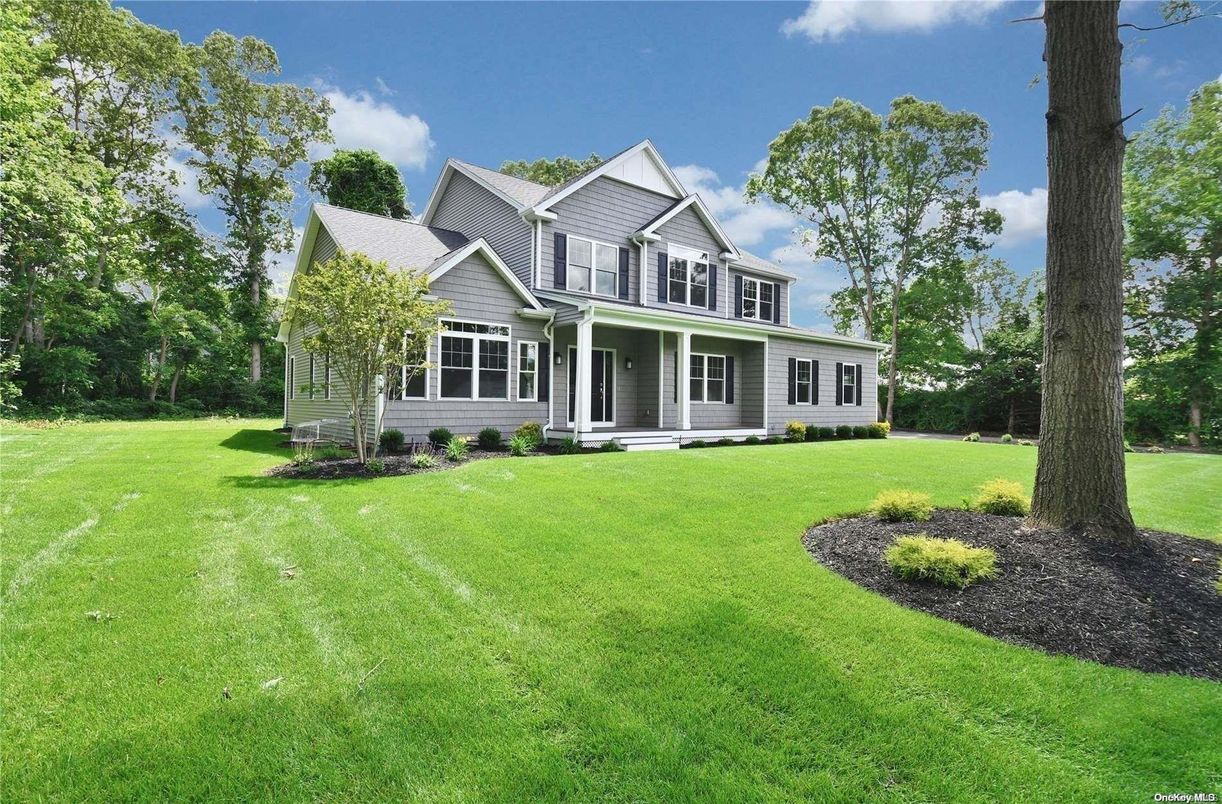 Backyard, Exterior, Facade, Farmhouse