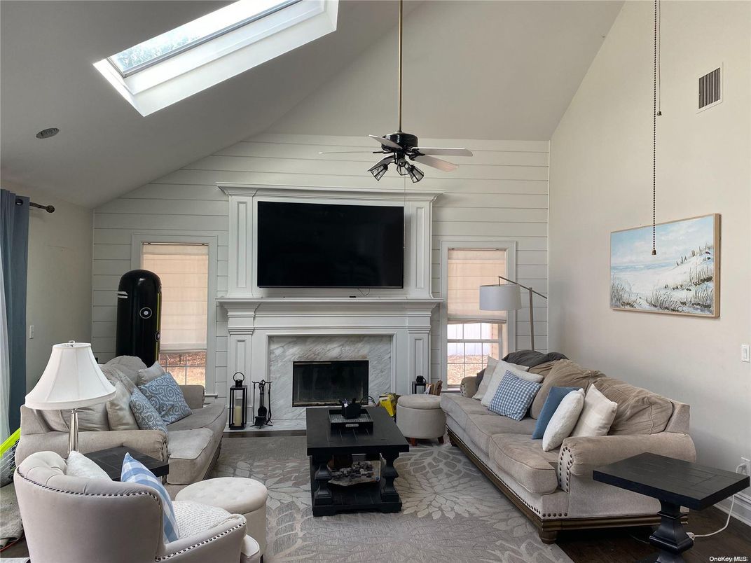 Fireplace, Interior, Living room