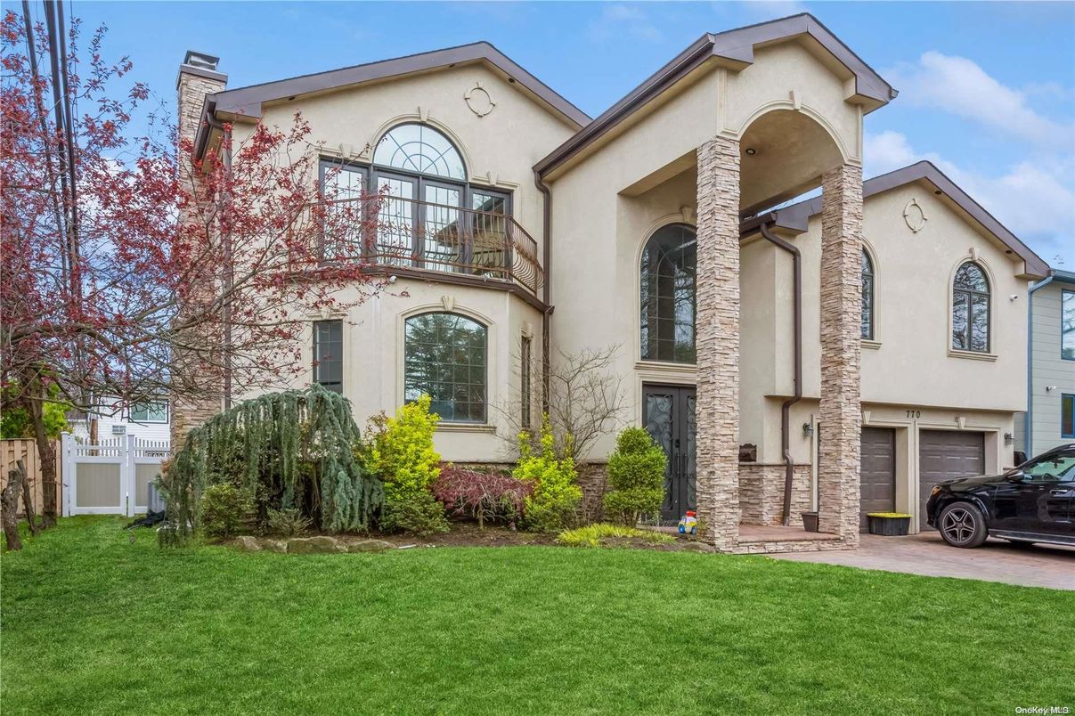 Attached, Backyard, Exterior, Facade, Spanish Mediterranean