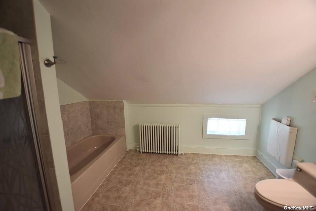 Bathroom, Empty room, Interior