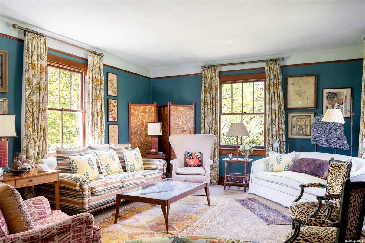Interior, Living room