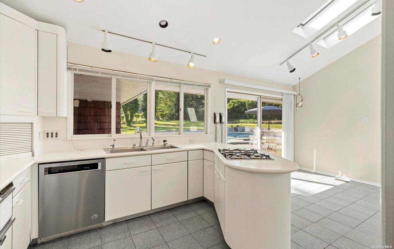 Interior, Kitchen, Recessed Lighting