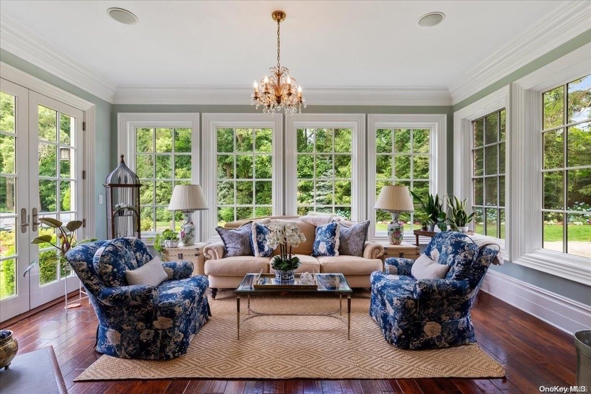 Chandelier, Interior, Living room, Sun Room, Wood Texture Flooring