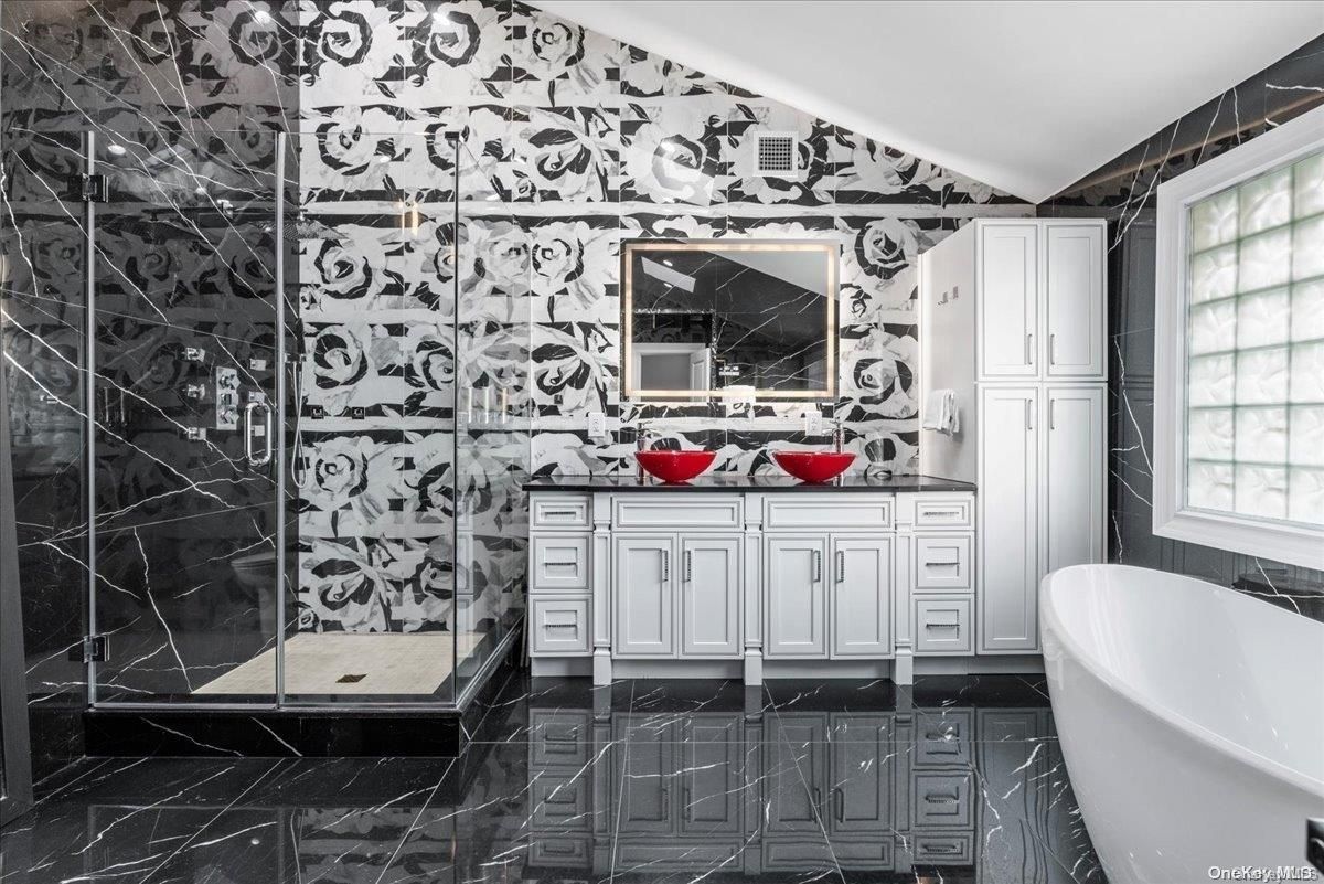 Bathroom, Free Standing Baths, Interior, Marble