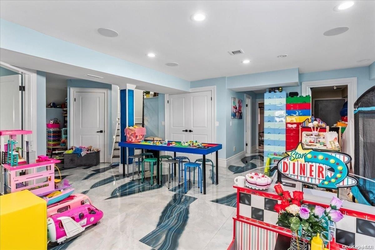 Interior, Recessed Lighting