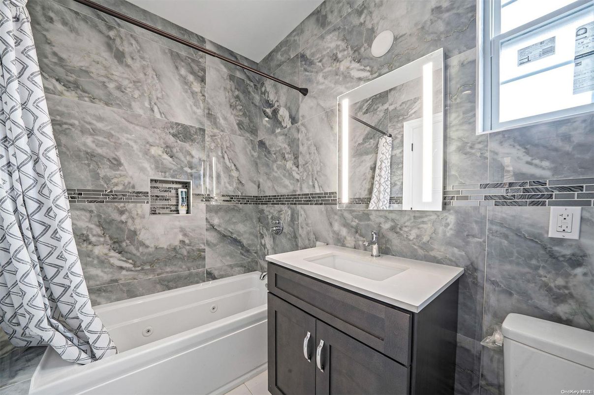 Bathroom, Interior, Marble Walls