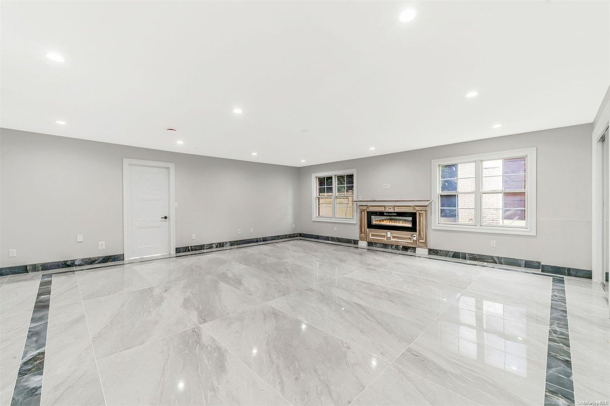 Empty room, Fireplace, Interior, Recessed Lighting