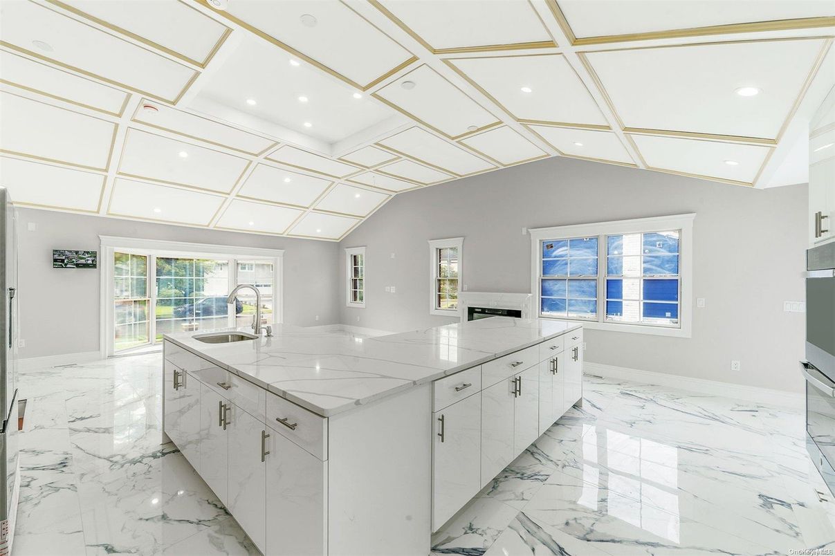 Interior, Kitchen, Marble, Recessed Lighting