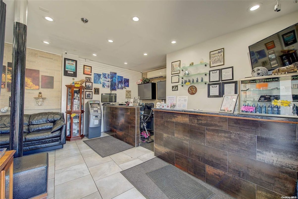 Interior, Recessed Lighting