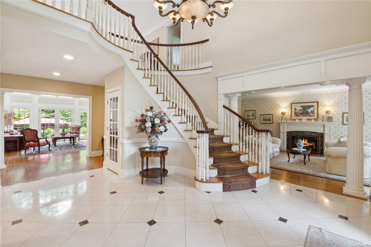 Chandelier, Dining room, Fireplace, Interior, Recessed Lighting