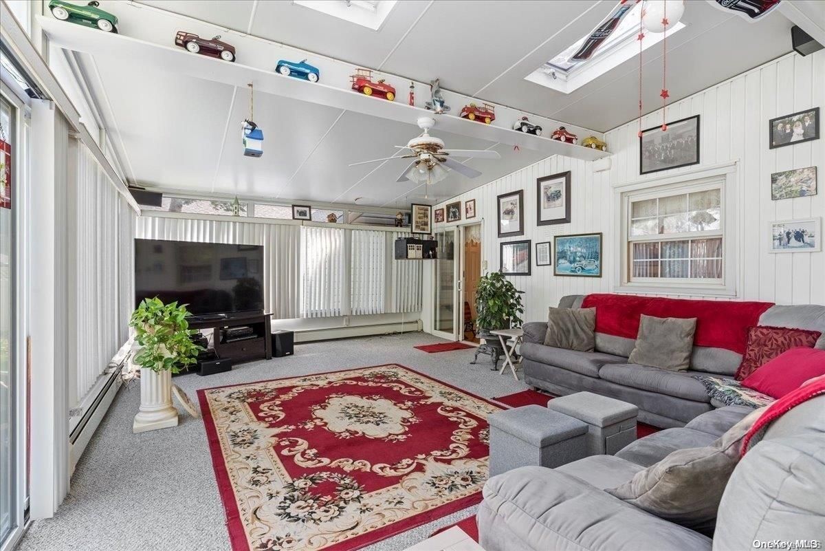 Interior, Living room