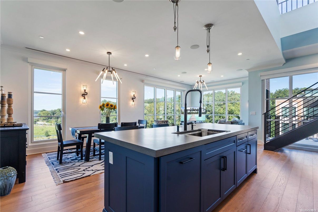 Dining room, Interior, Kitchen, Pendant Lights, Recessed Lighting, Wood Texture Flooring