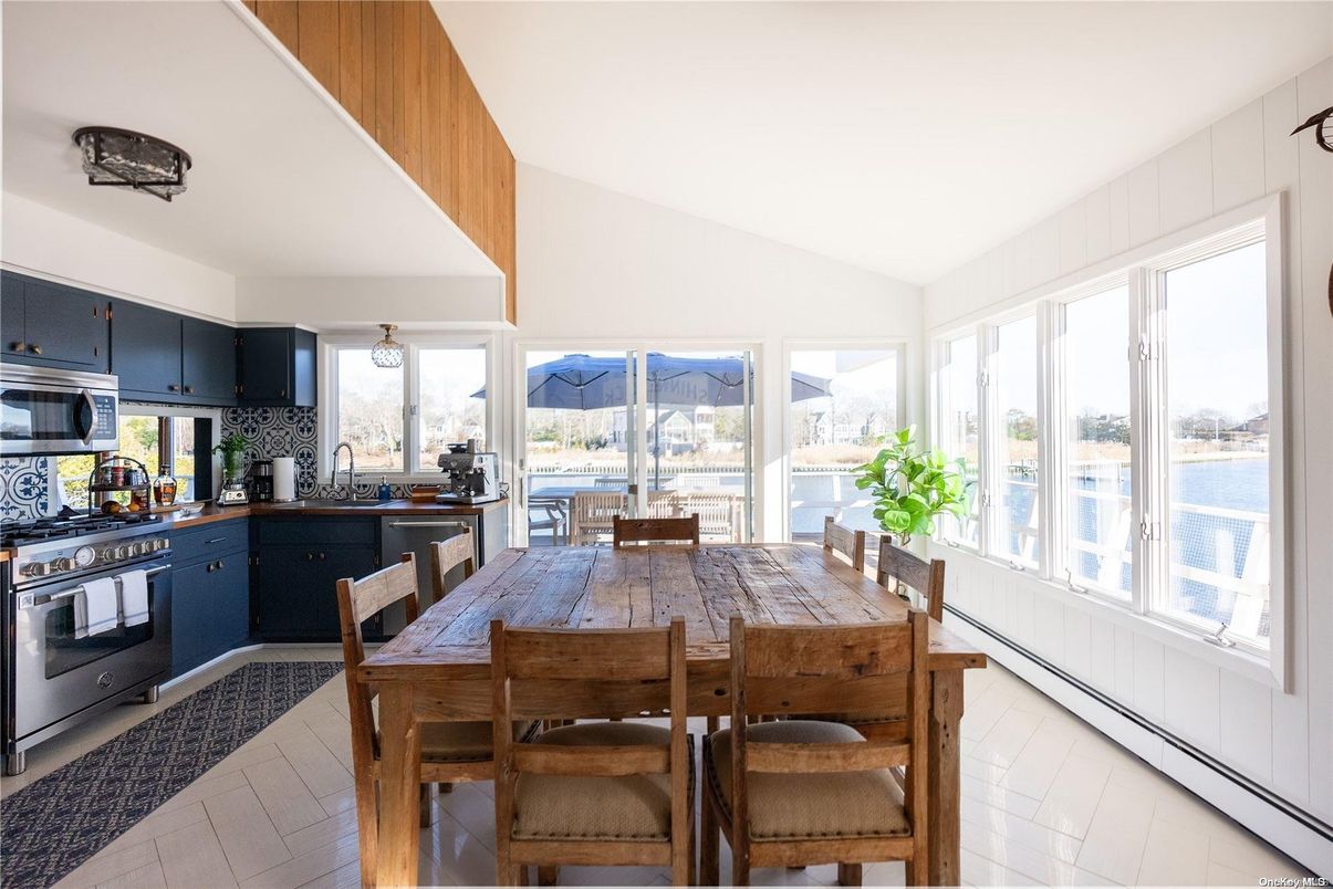 Dining room, Interior, Kitchen