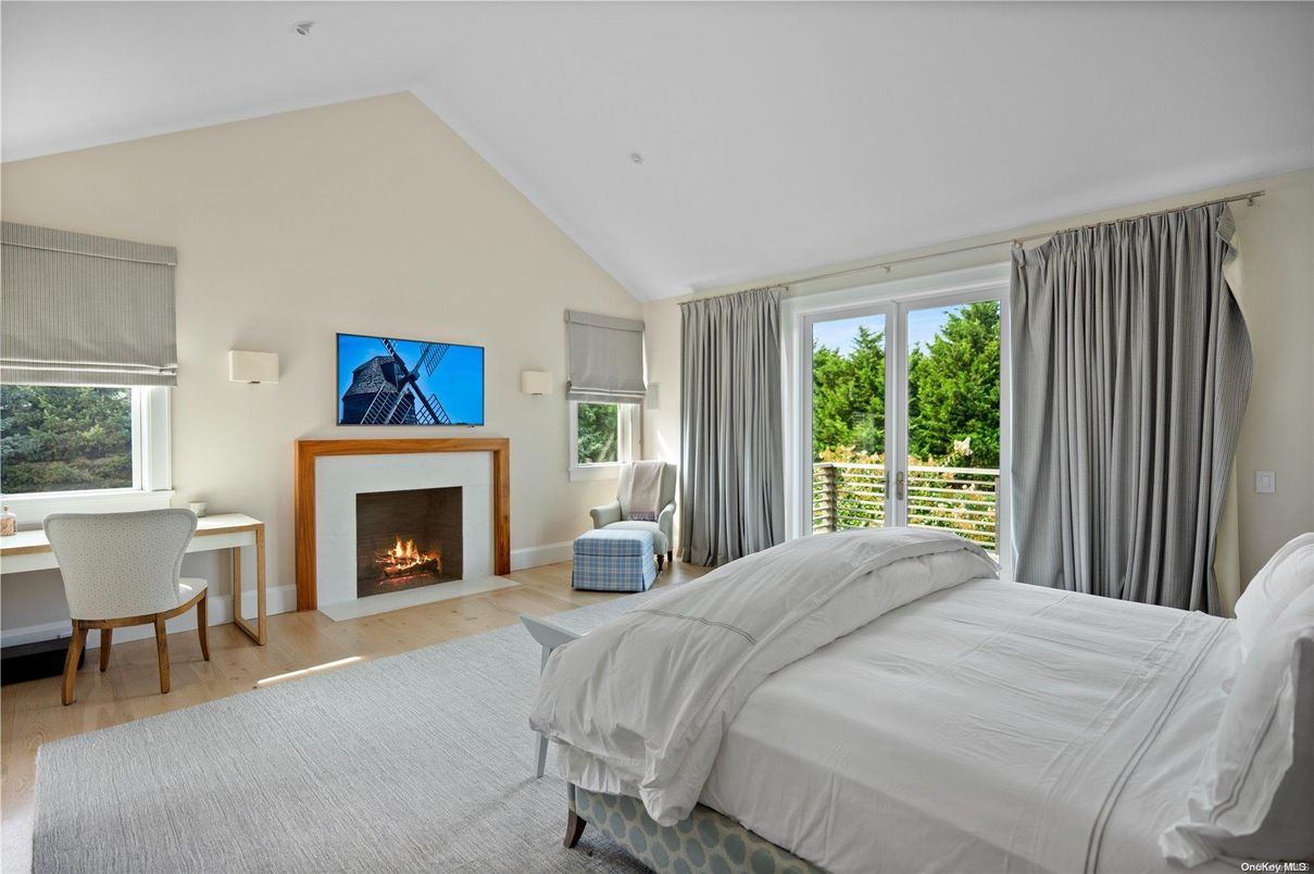 Bedroom, Fireplace, Interior, Wood Texture Flooring