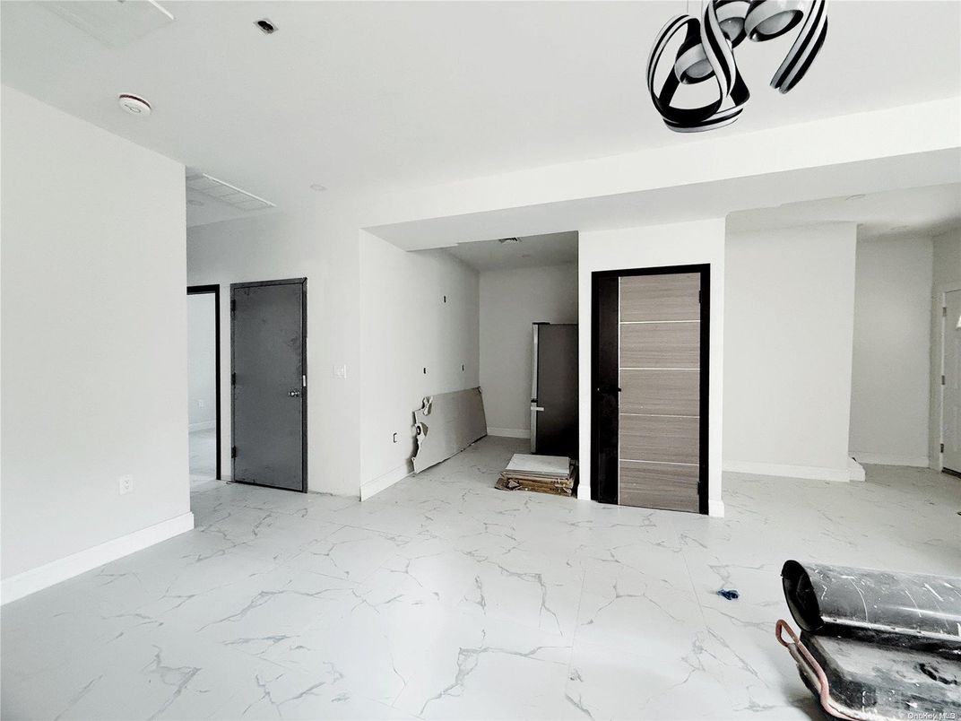 Interior, Marble