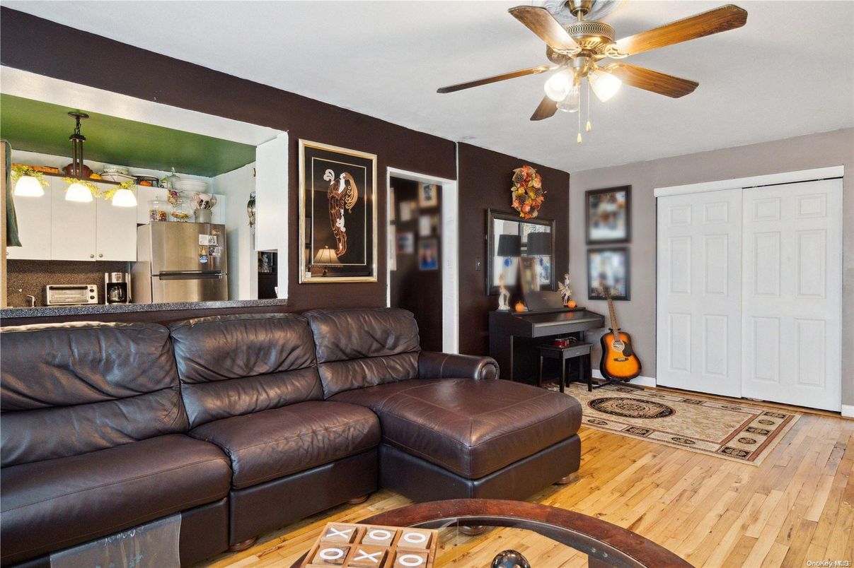 Interior, Kitchen, Living room, Stainless Steel Appliances, Wood Texture Flooring