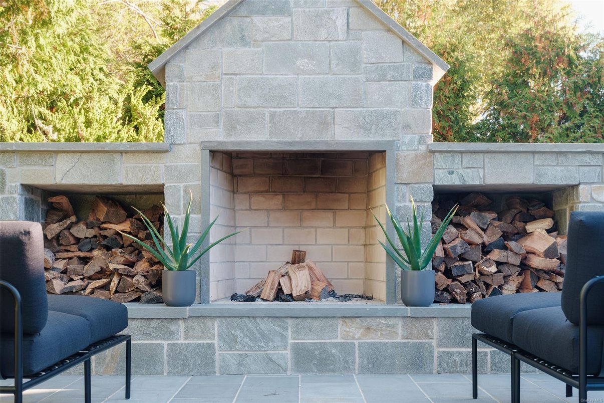 Exterior, Fireplace