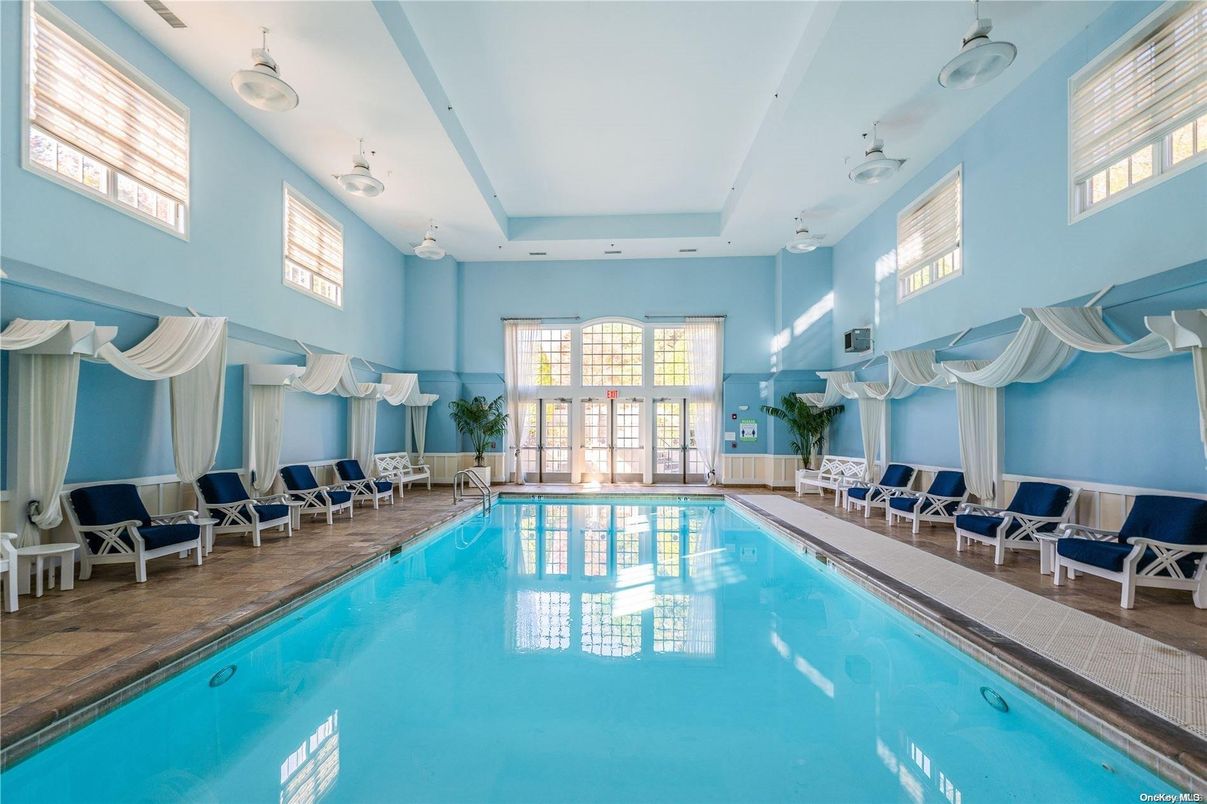 Interior, Pool, Recessed Lighting