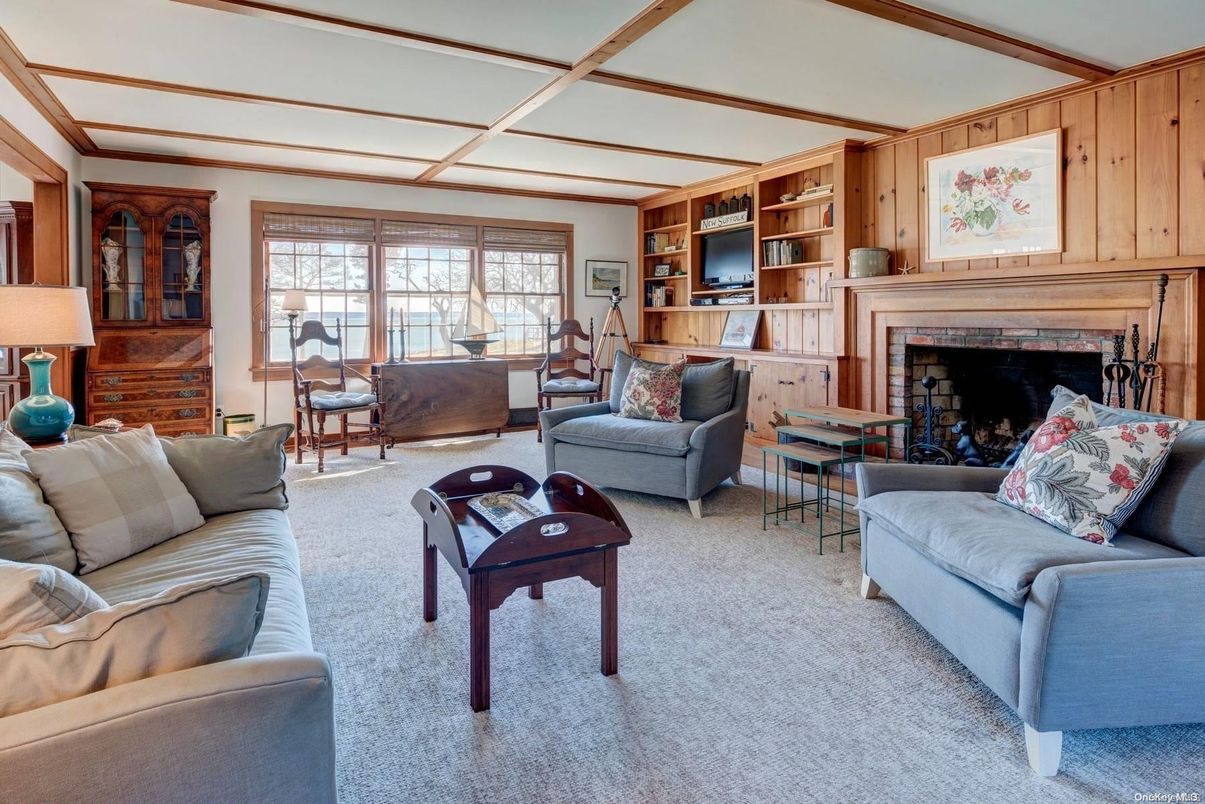 Fireplace, Interior, Living room