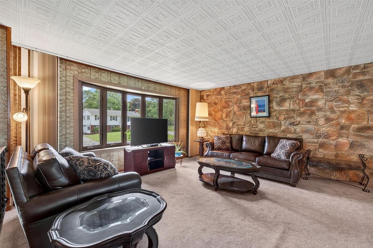 Interior, Living room, Stone Walls