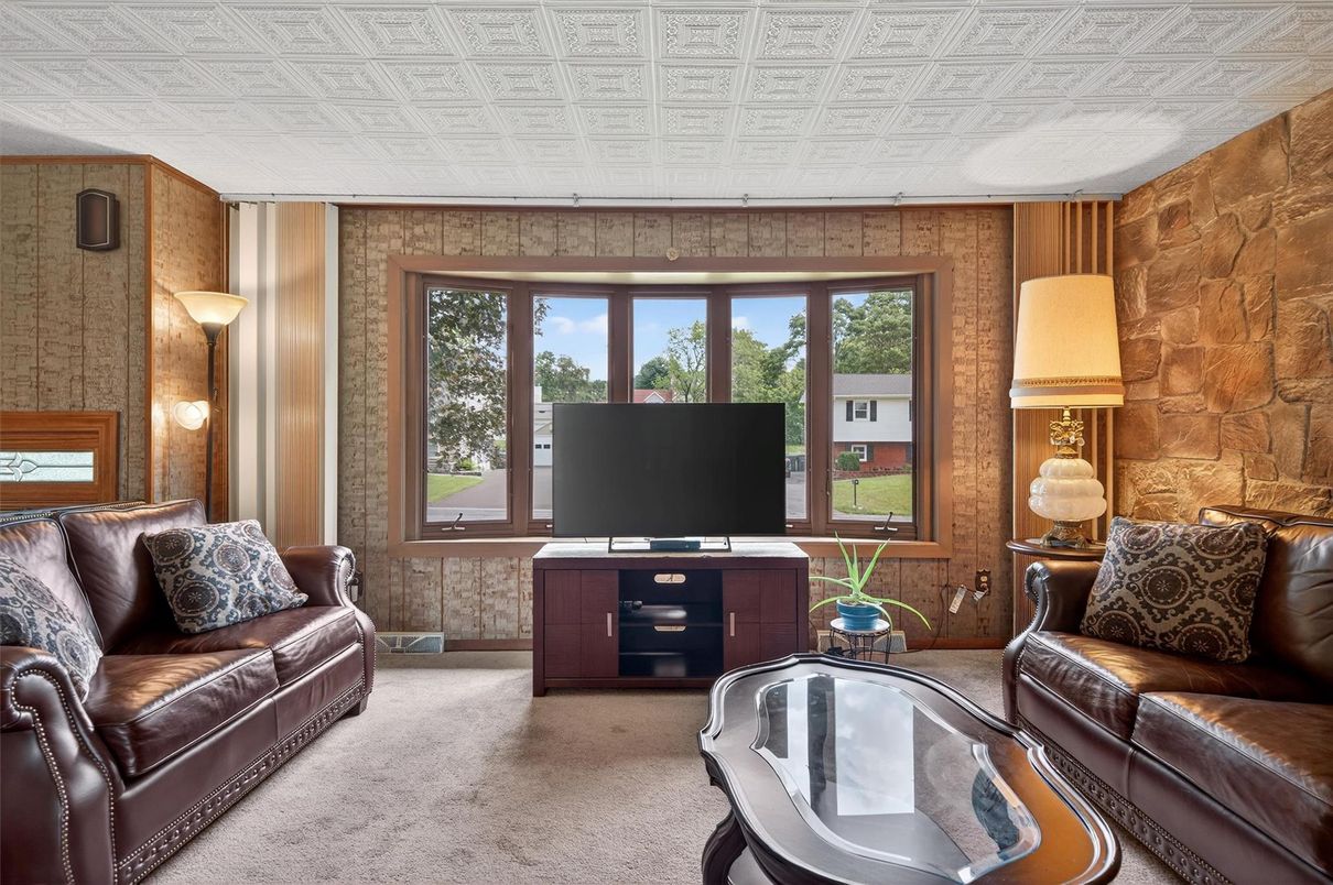 Interior, Living room, Stone Walls