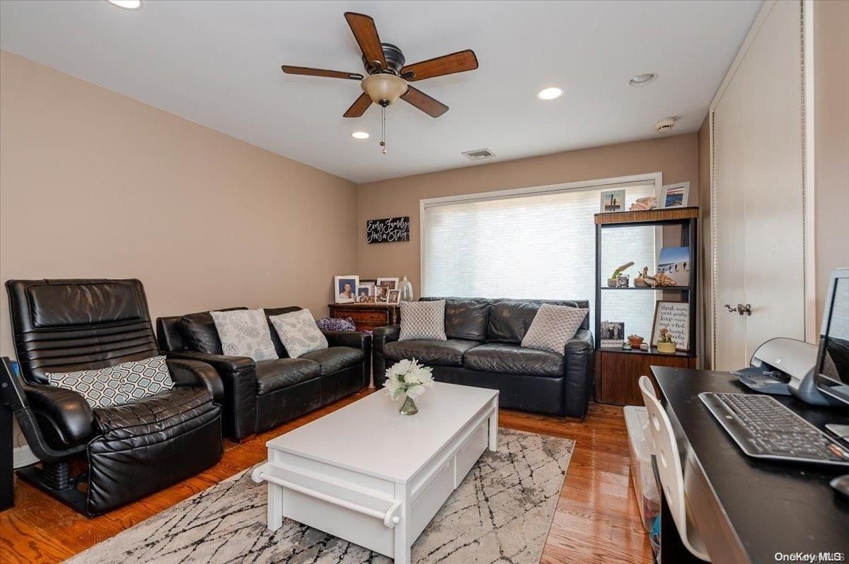 Home Office, Interior, Living room, Recessed Lighting, Wood Texture Flooring