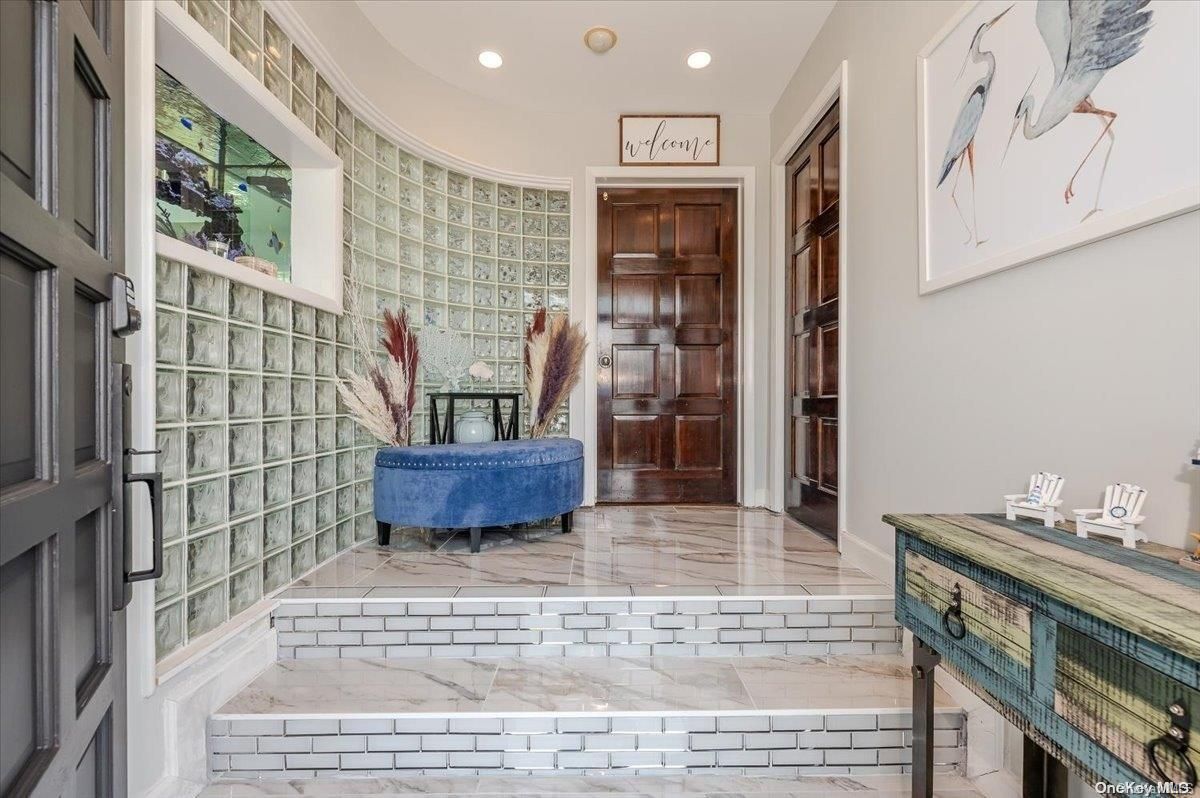 Interior, Marble, Recessed Lighting