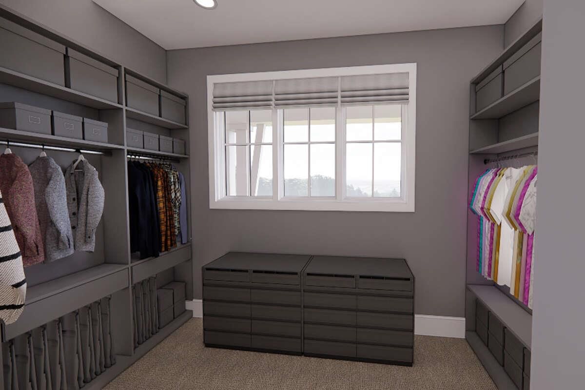 Interior, Recessed Lighting, Walk-in Closets