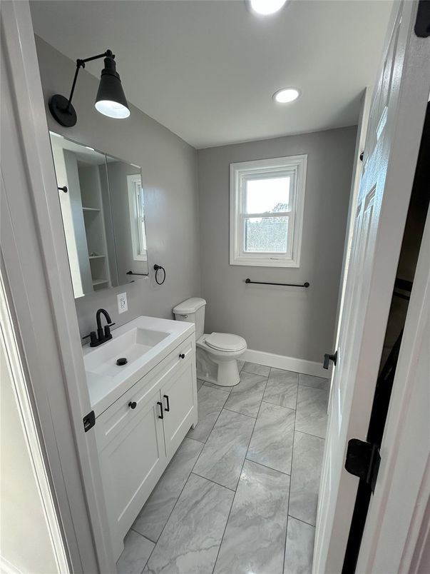 Bathroom, Dual Sink Vanities, Interior, Marble, Recessed Lighting