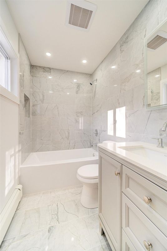 Bathroom, Interior, Marble, Marble Walls, Recessed Lighting