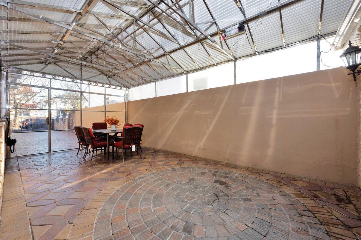 Dining room, Interior, Sun Room