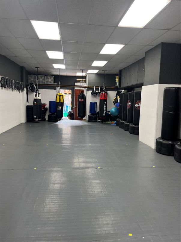 Fitness Equipment, Interior, Recessed Lighting