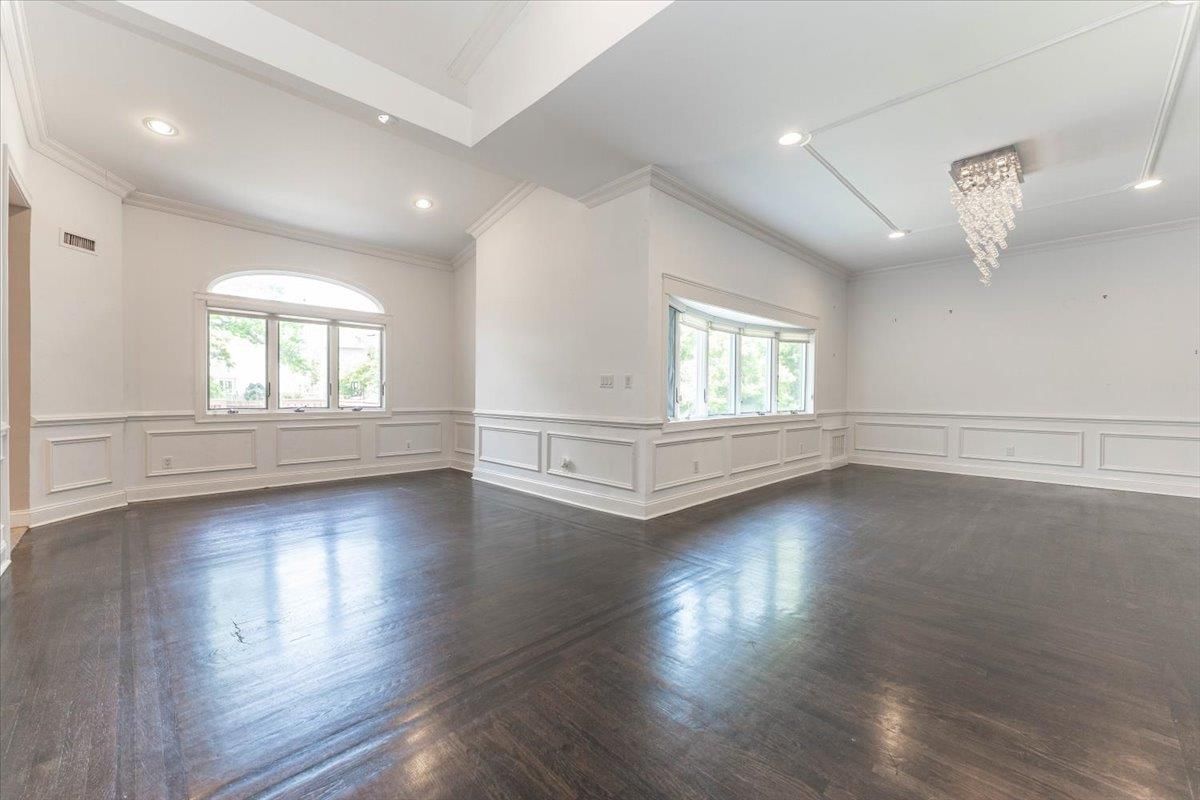Chandelier, Empty room, Interior, Recessed Lighting, Wood Texture Flooring