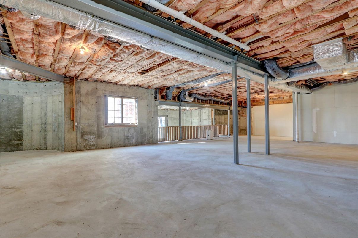 Interior, Wooden Beams