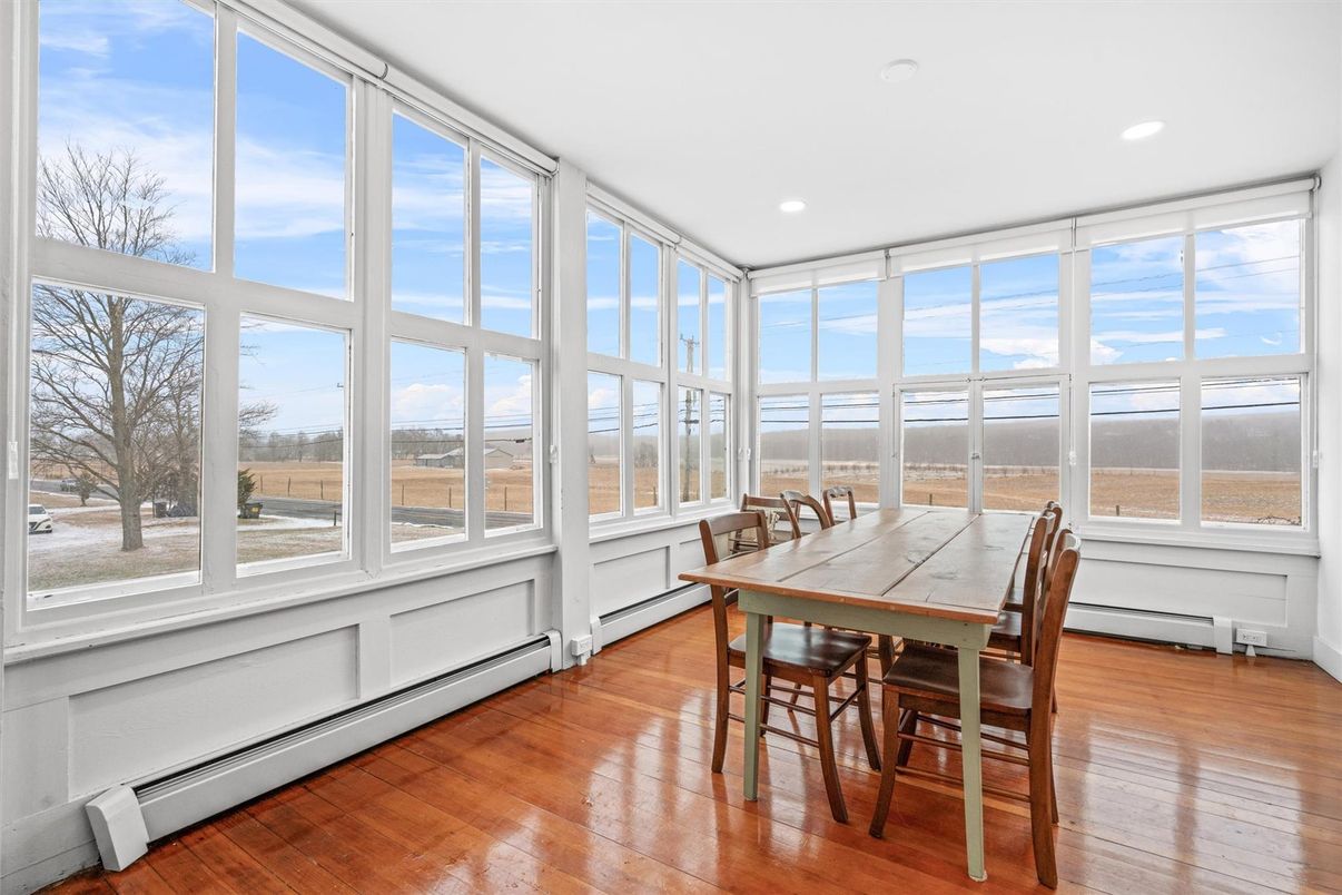 Dining room, Interior, Recessed Lighting, Sun Room, Water, Wood Texture Flooring