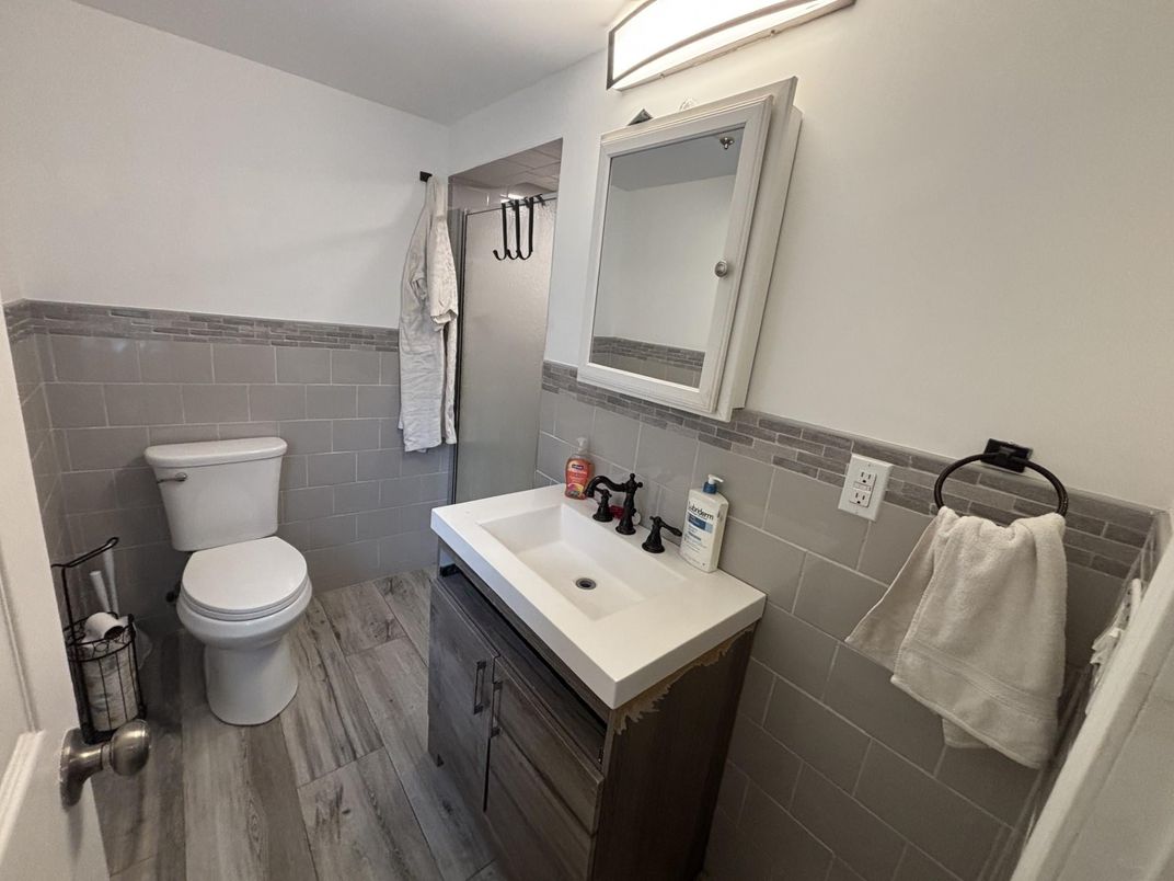 Bathroom, Interior, Wood Texture Flooring