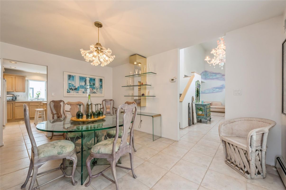 Chandelier, Dining room, Interior
