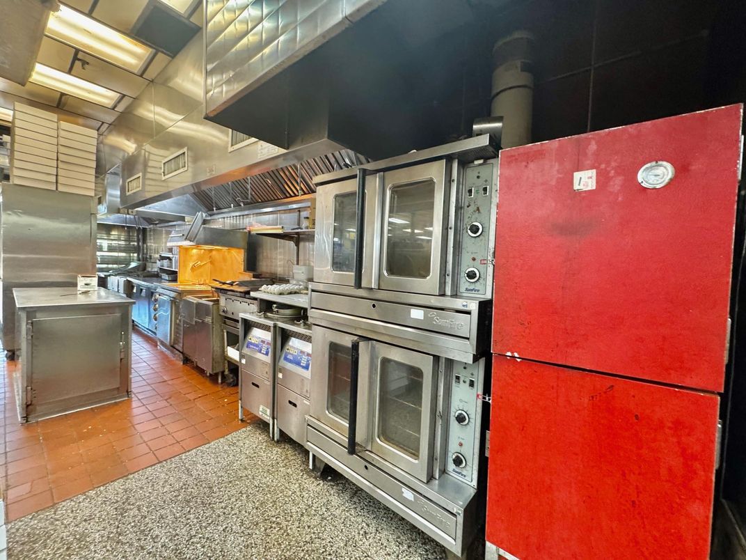 Interior, Kitchen, Stainless Steel Appliances