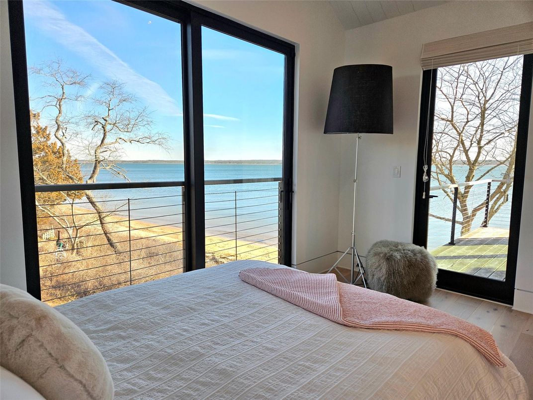 Bedroom, Interior, Water, Wood Texture Flooring