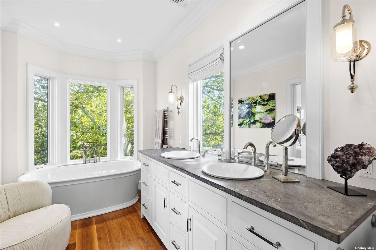 Bathroom, Dual Sink Vanities, Interior, Recessed Lighting, Wood Texture Flooring