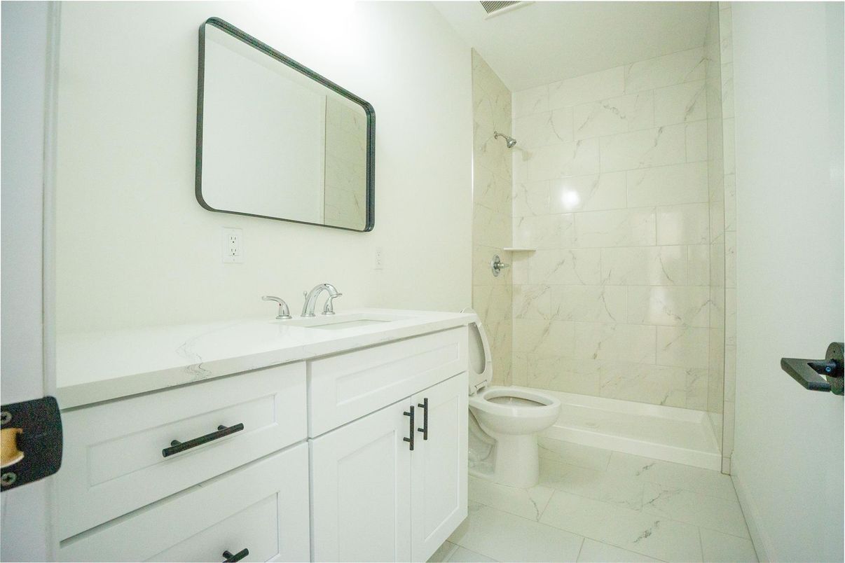 Bathroom, Interior, Marble, Marble Walls