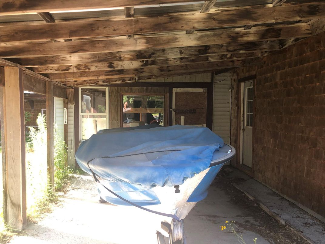 Exterior, Hot Tub