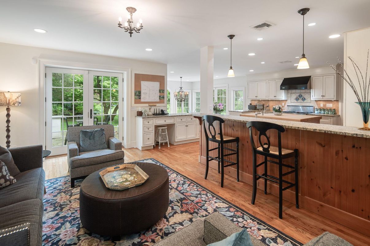 Interior, Kitchen, Living room, Pendant Lights, Recessed Lighting, Wood Texture Flooring