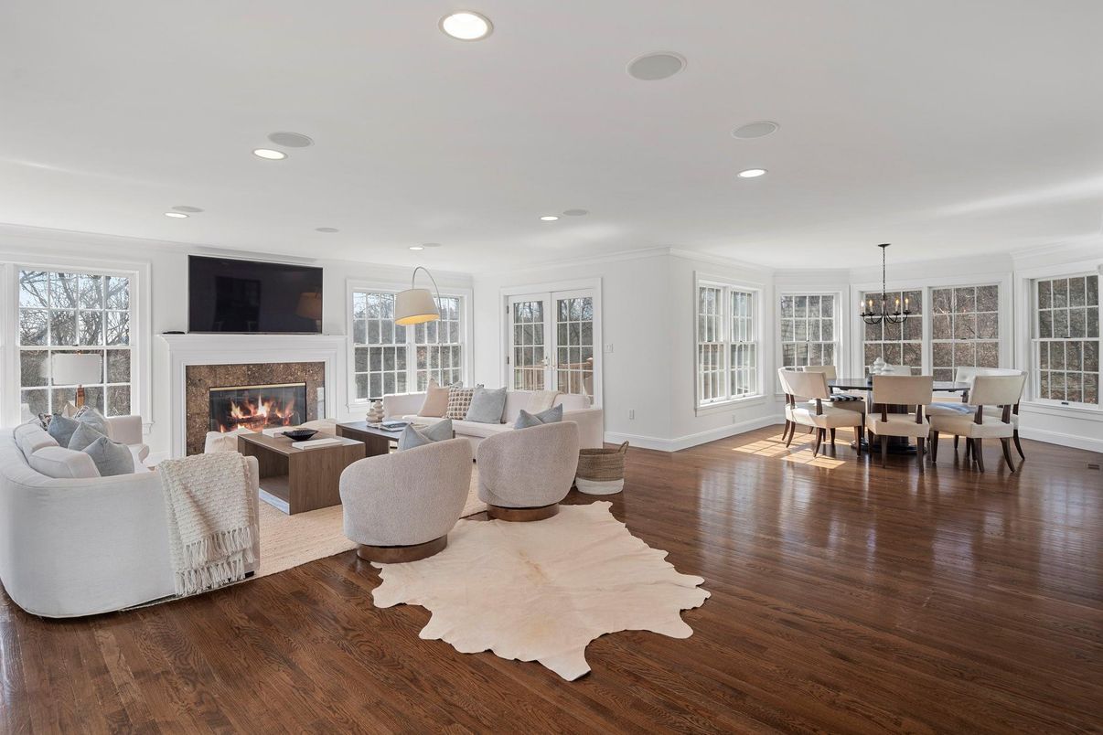 Chandelier, Dining room, Fireplace, Interior, Living room, Recessed Lighting, Wood Texture Flooring