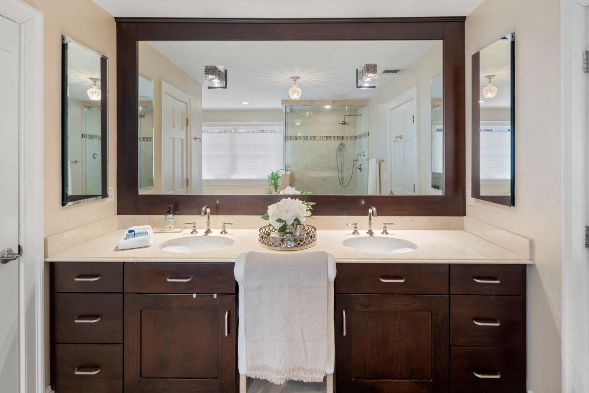 Bathroom, Dual Sink Vanities, Glass Shower, Interior