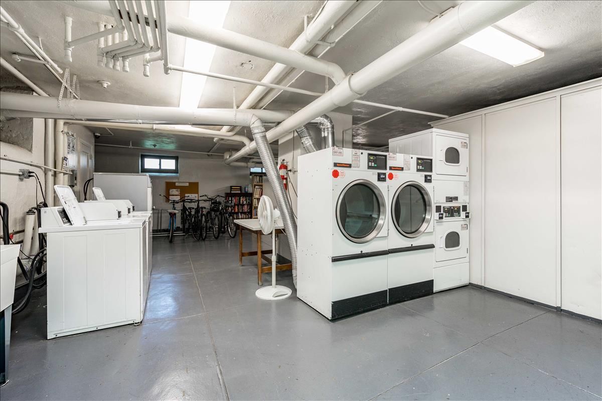Interior, Utility Closets, Washer