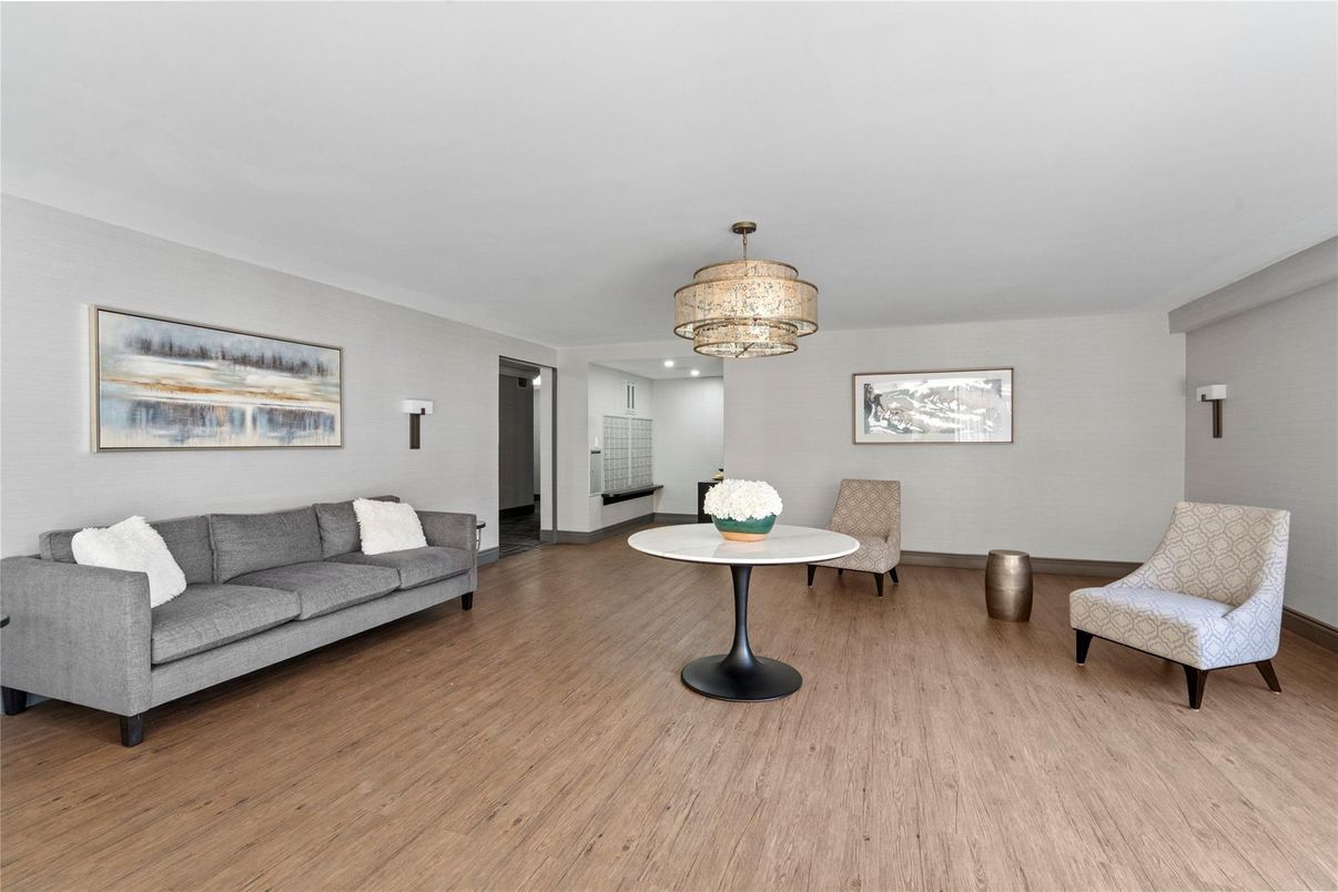 Chandelier, Interior, Recessed Lighting, Wood Texture Flooring