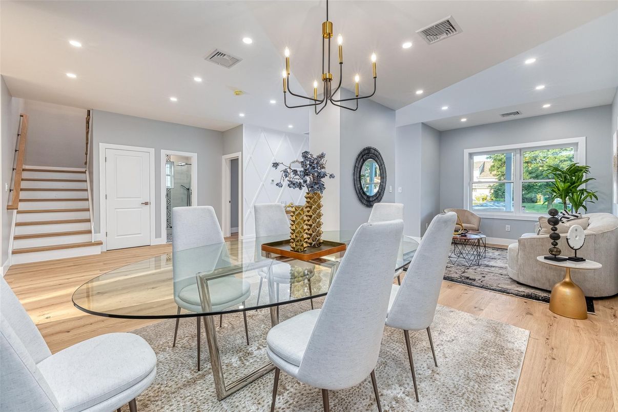 Chandelier, Dining room, Interior, Living room, Recessed Lighting, Wood Texture Flooring