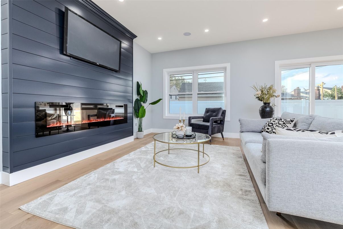 Fireplace, Interior, Living room, Recessed Lighting, Wood Texture Flooring