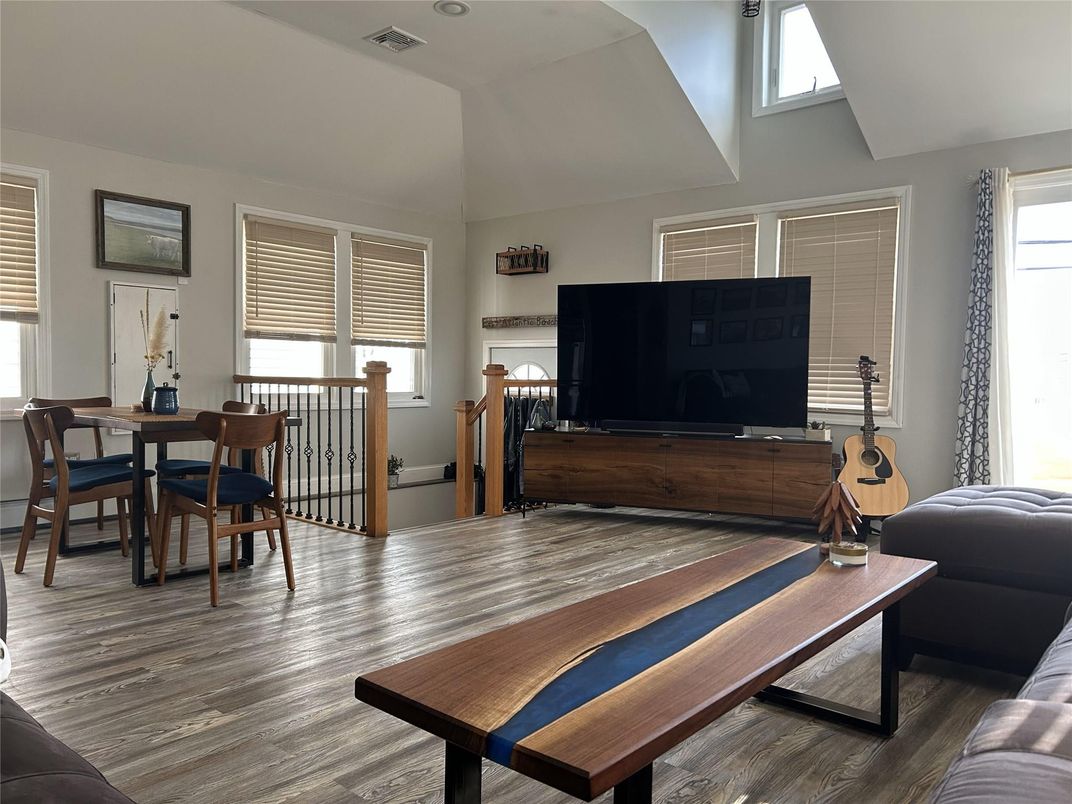 Dining room, Interior, Wood Texture Flooring
